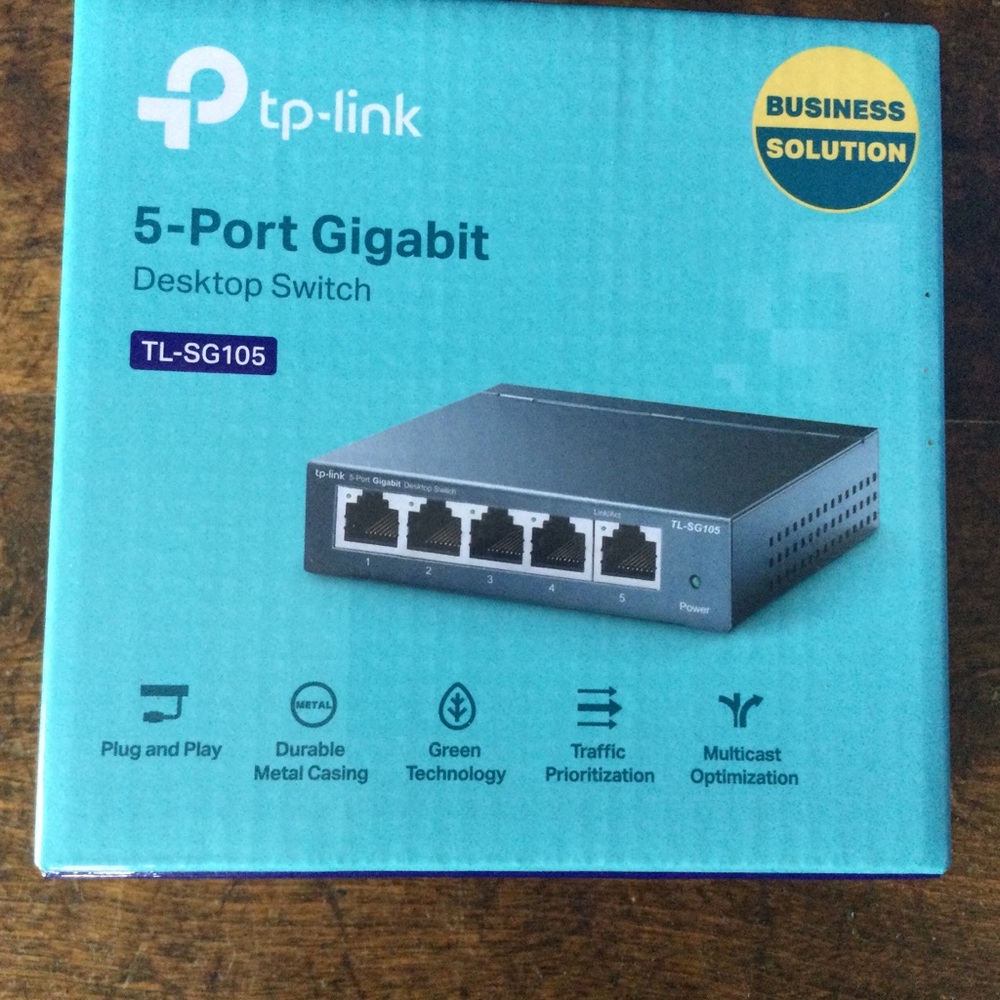 TP-Link 5-Port Gigabit Desktop Switch - BlackTL-SG105